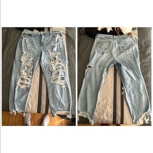 American Eagle Mom Jeans Size 18